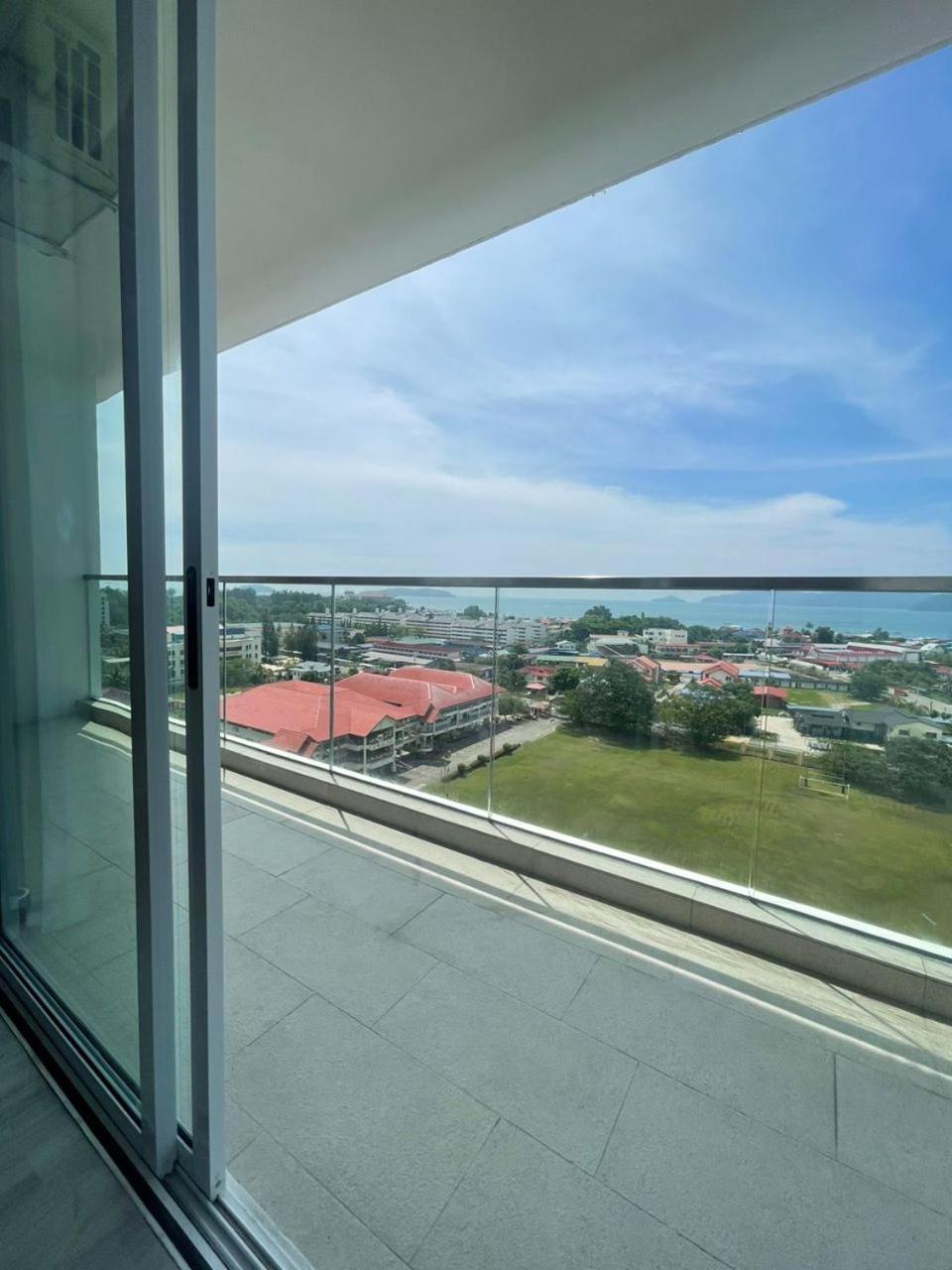Queensland Suites At Aru Suites, Kota Kinabalu Exterior photo